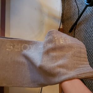 Michael Kors gray scarf